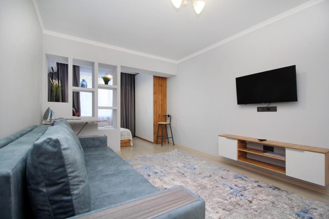 Cozy Studio In The Best Area! 5 Almaty Bagian luar foto