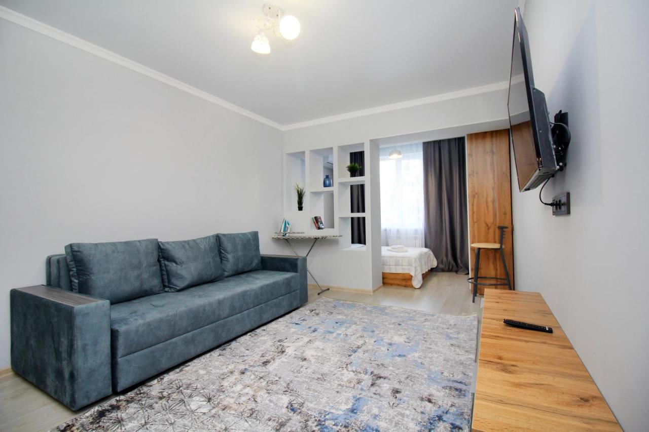 Cozy Studio In The Best Area! 5 Almaty Bagian luar foto
