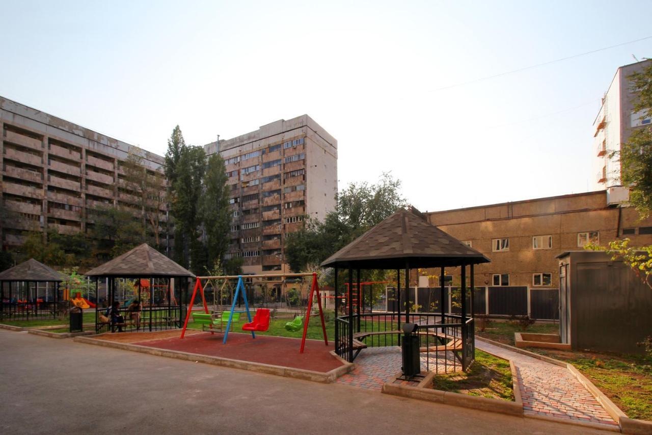 Cozy Studio In The Best Area! 5 Almaty Bagian luar foto